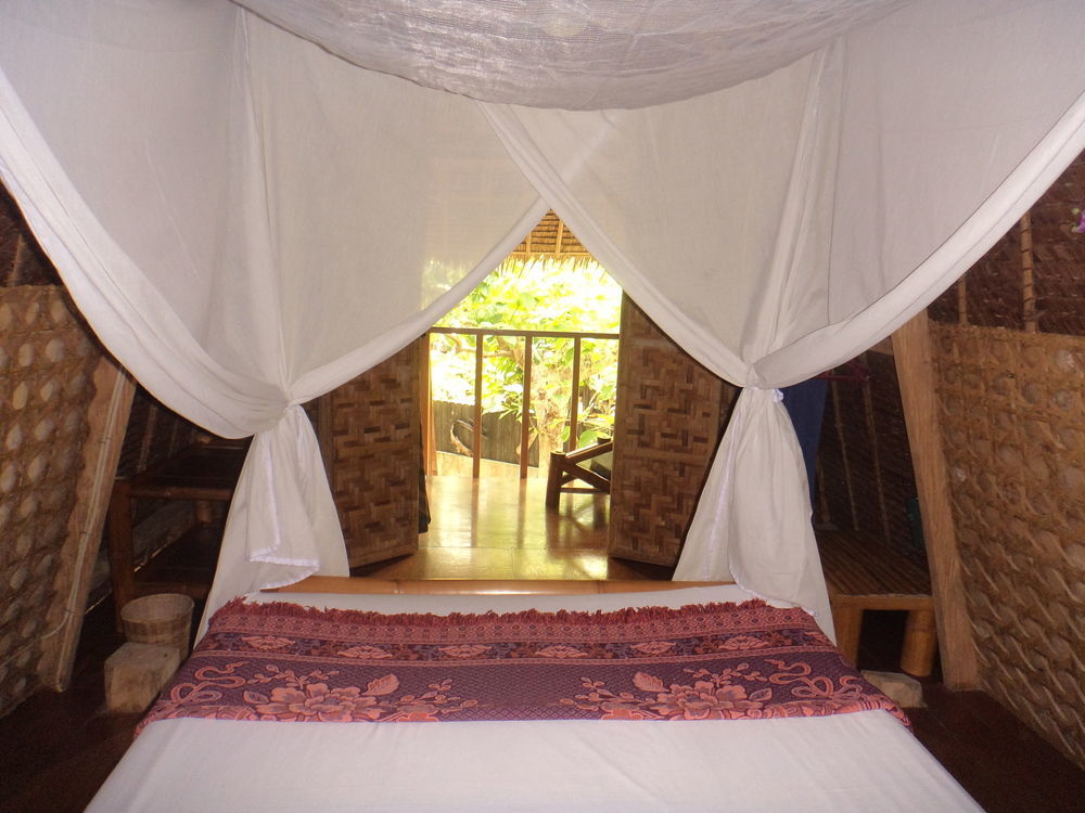 Alumbung Cottages Panglao-stad Buitenkant foto